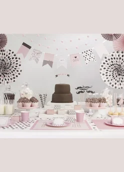Girlanda flagi różowa SWEETS