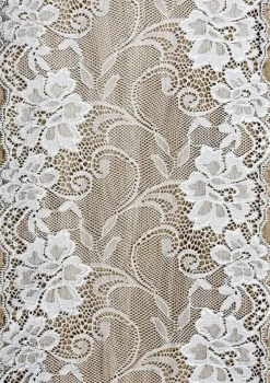 Koronka 18cm x 9m