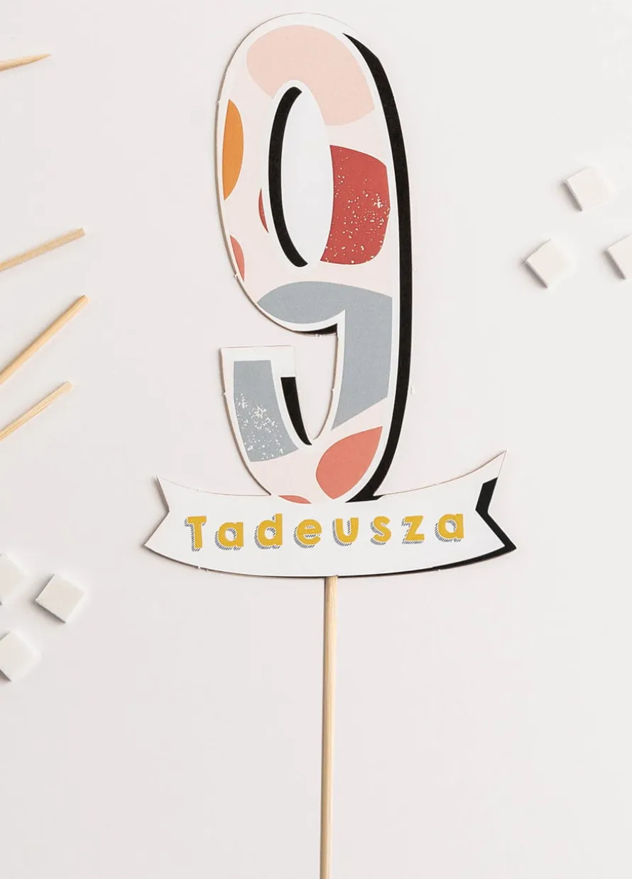 Personalizowany topper urodzinowy CYFRA 9