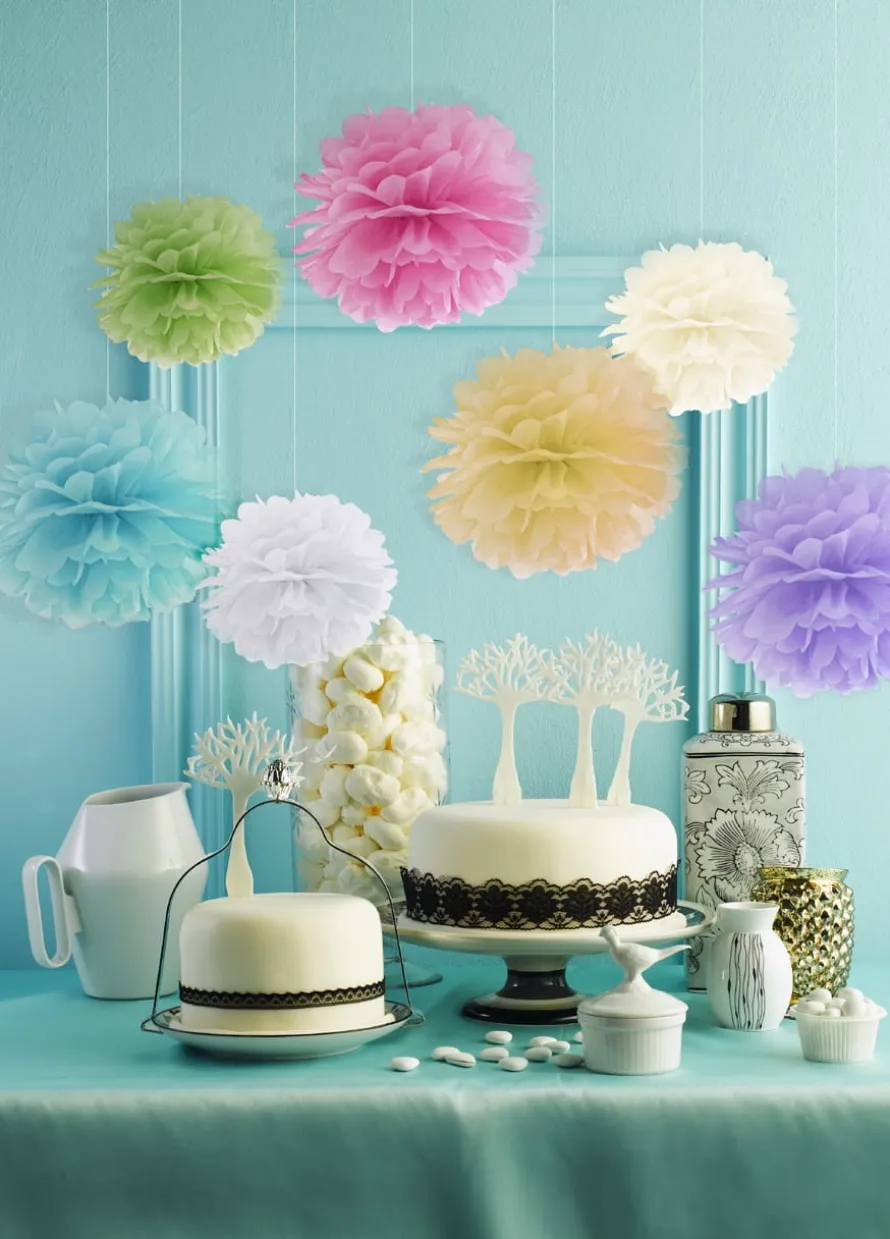 Pompon z bibuły BIAŁY 25cm